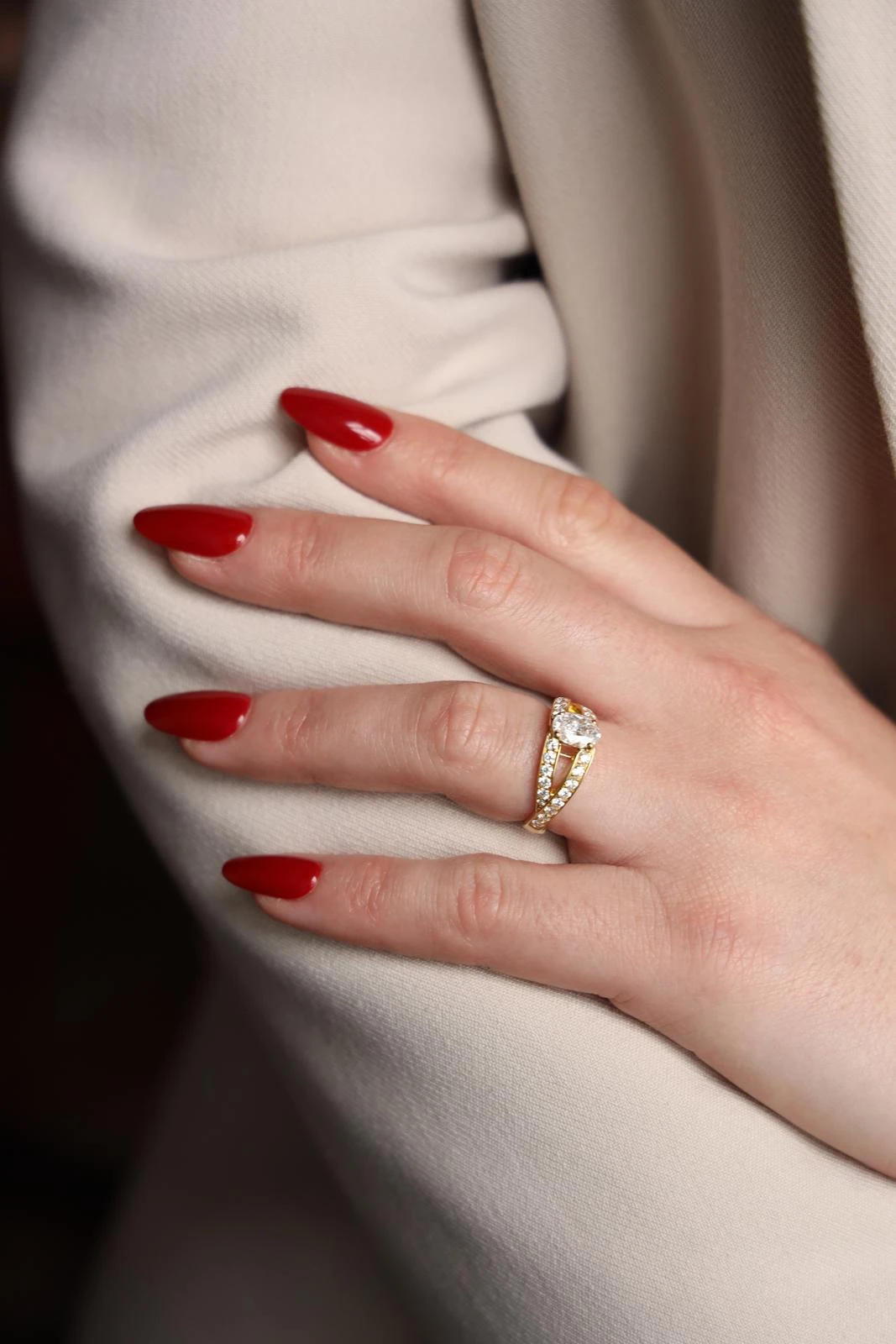 Bague MELLERIO En Or Jaune Et Diamant 6 Bague MELLERIO En Or Jaune Et Diamant – Image 6