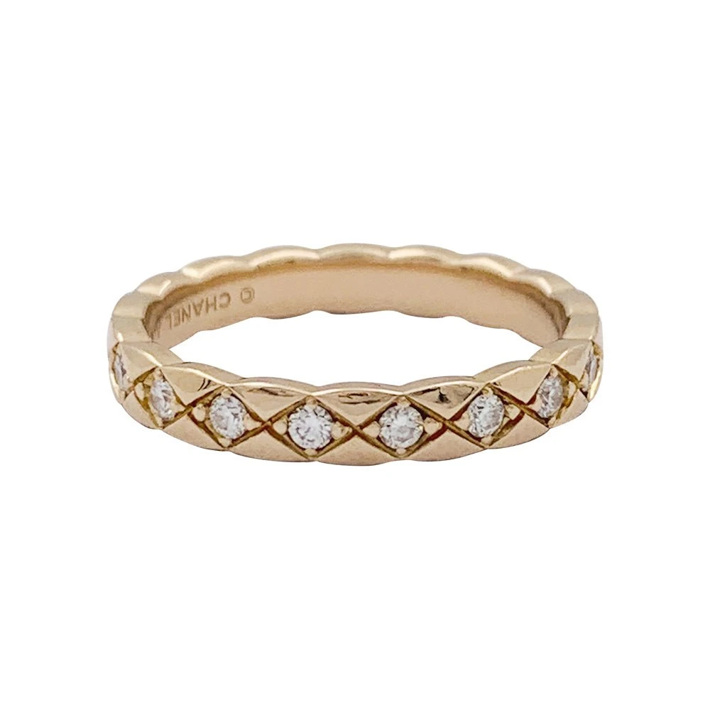 Miller Alliance CHANEL, "Coco Crush" En Or Rose Et Diamants. 1 Miller Alliance CHANEL, "Coco Crush" En Or Rose Et Diamants.