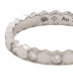 Bague Alliance "Bee My Love" En Or Blanc Et Diamants 13 Bague Alliance "Bee My Love" En Or Blanc Et Diamants -Castafiore Boutique bague alliance bee my love en or blanc et diamants 523218