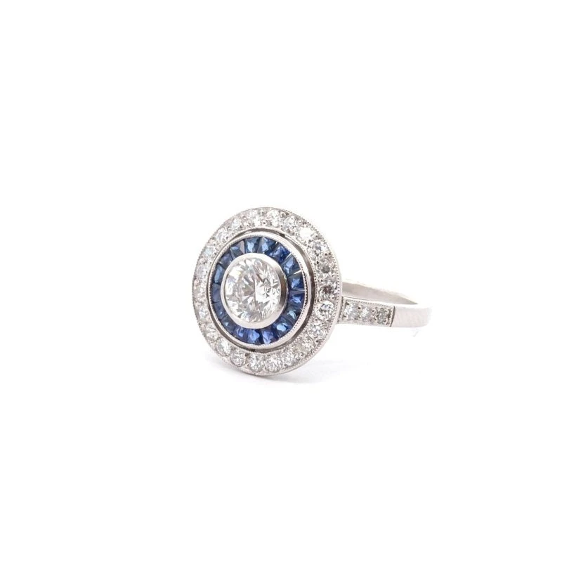 Bague Entourage En Platine, Saphirs Et Diamants 1 Bague Entourage En Platine, Saphirs Et Diamants
