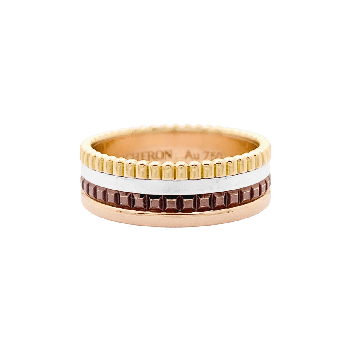Miller Bague Bandeau BOUCHERON "Quatre Classique Small" En Or Jaune, Or Blanc Et Or Rose 1 Miller Bague Bandeau BOUCHERON "Quatre Classique Small" En Or Jaune, Or Blanc Et Or Rose