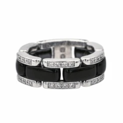 Bague Bandeau CHANEL "Ultra" En Or Blanc, Céramique Et Diamants