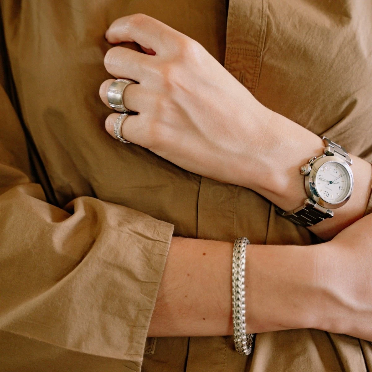 Bague Bandeau CHAUMET En Or Blanc Et Diamants 2 Bague Bandeau CHAUMET En Or Blanc Et Diamants – Image 2