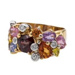 Bague Bandeau En Or Jaune, Grenat, Saphirs Et Diamants -Castafiore Boutique bague bandeau en or jaune grenat saphirs et diamants 467798