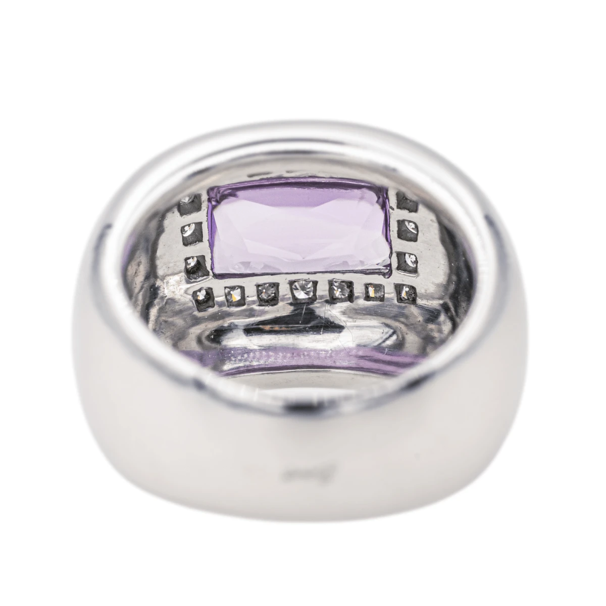 Bague Bandeau POIRAY "Thessalie" En Or Blanc, Améthyste Et Diamants 5 Bague Bandeau POIRAY "Thessalie" En Or Blanc, Améthyste Et Diamants – Image 5