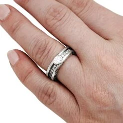 Miller Bague "B.Zero1" BULGARI, Or Blanc Et Diamants -Castafiore Boutique bague bzero1 bulgari or blanc et diamants 884376