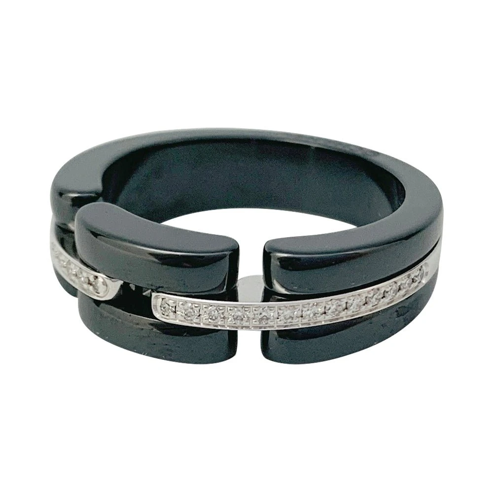 Miller Bague CHANEL "Ultra" En Céramique, Or Blanc Et Diamants. 4 Miller Bague CHANEL "Ultra" En Céramique, Or Blanc Et Diamants. – Image 4