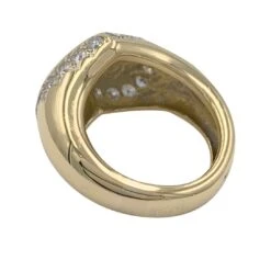 Miller Bague Chevalière CHAUMET "Chevalière Coeur" En Or Jaune Et Diamants -Castafiore Boutique bague chaumet chevaliere coeur en or jaune et diamants 240806