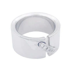 Miller Bague CHAUMET "Liens" En Or Blanc Et Diamants 10 Miller Bague CHAUMET "Liens" En Or Blanc Et Diamants -Castafiore Boutique bague chaumet liens en or blanc et diamants 666199