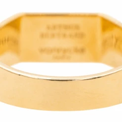 Bague Chevalière ARTHUS BERTRAND X VANRYCKE En Or Jaune Et Diamant -Castafiore Boutique bague chevaliere arthus bertrand x vanrycke en or jaune et diamant 717371