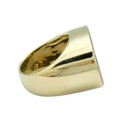 Miller Bague Chevalière En Or Jaune, Or Blanc, Corail Et Diamants -Castafiore Boutique bague chevaliere en or jaune or blanc corail et diamants 670543