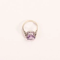 Bague Cocktail Améthyste En Or Blanc -Castafiore Boutique bague cocktail amethyste en or blanc 427213