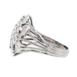 Bague Cocktail En Or Blanc Et Diamant 8 Bague Cocktail En Or Blanc Et Diamant -Castafiore Boutique bague cocktail en or blanc et diamant 311839