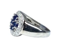 Bague Bandeau En Or Blanc, Saphirs Et Diamants -Castafiore Boutique bague cocktail en or blanc saphir et diamants 173111