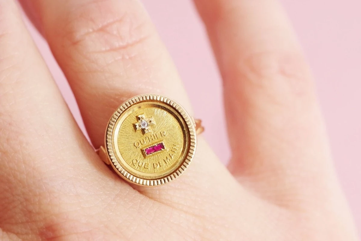 Bague D'Amour Augis Vintage En Or 2 Bague D'Amour Augis Vintage En Or – Image 2