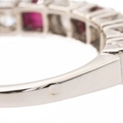 Bague Demi Alliance En Or Blanc, Rubis Et Diamants -Castafiore Boutique bague demi alliance en or blanc rubis et diamants 510145