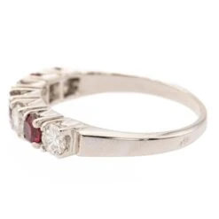 Bague Demi Alliance En Or Blanc, Rubis Et Diamants -Castafiore Boutique bague demi alliance en or blanc rubis et diamants 548824