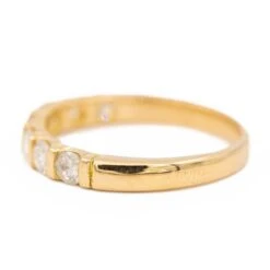 Bague Demi Alliance Or JauneDiamant 8 Bague Demi Alliance Or JauneDiamant -Castafiore Boutique bague demi alliance or jaune diamant 298089