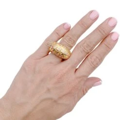 Miller Bague DIOR "Poulette" En Or Jaune Et Diamants -Castafiore Boutique bague dior poulette en or jaune et diamants 607074