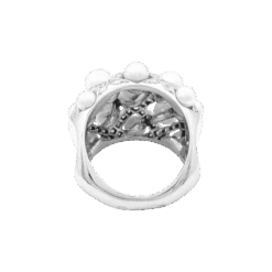 Miller Bague Dôme CHANEL "Baroque" En Or Blanc, Perles Et Diamants -Castafiore Boutique bague dome chanel baroque en or blanc perles et diamants 7825914
