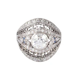 Bague Dôme Ornée D'un Diamant Central