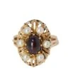 Bague En Or Jaune, Cabochon De Grenat Et Perles