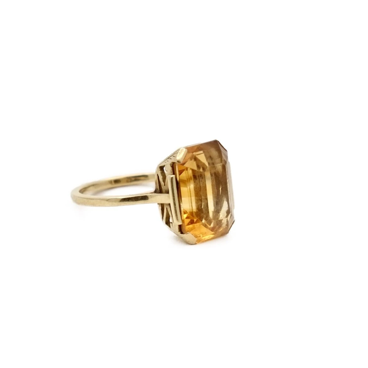 Bague En Or Jaune Et Citrine à Pans Coupés 2 Bague En Or Jaune Et Citrine à Pans Coupés – Image 2