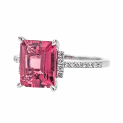 Bague Entourage En Or Blanc, Tourmaline Et Diamants -Castafiore Boutique bague entourage en or blanc tourmaline et diamants 7896066
