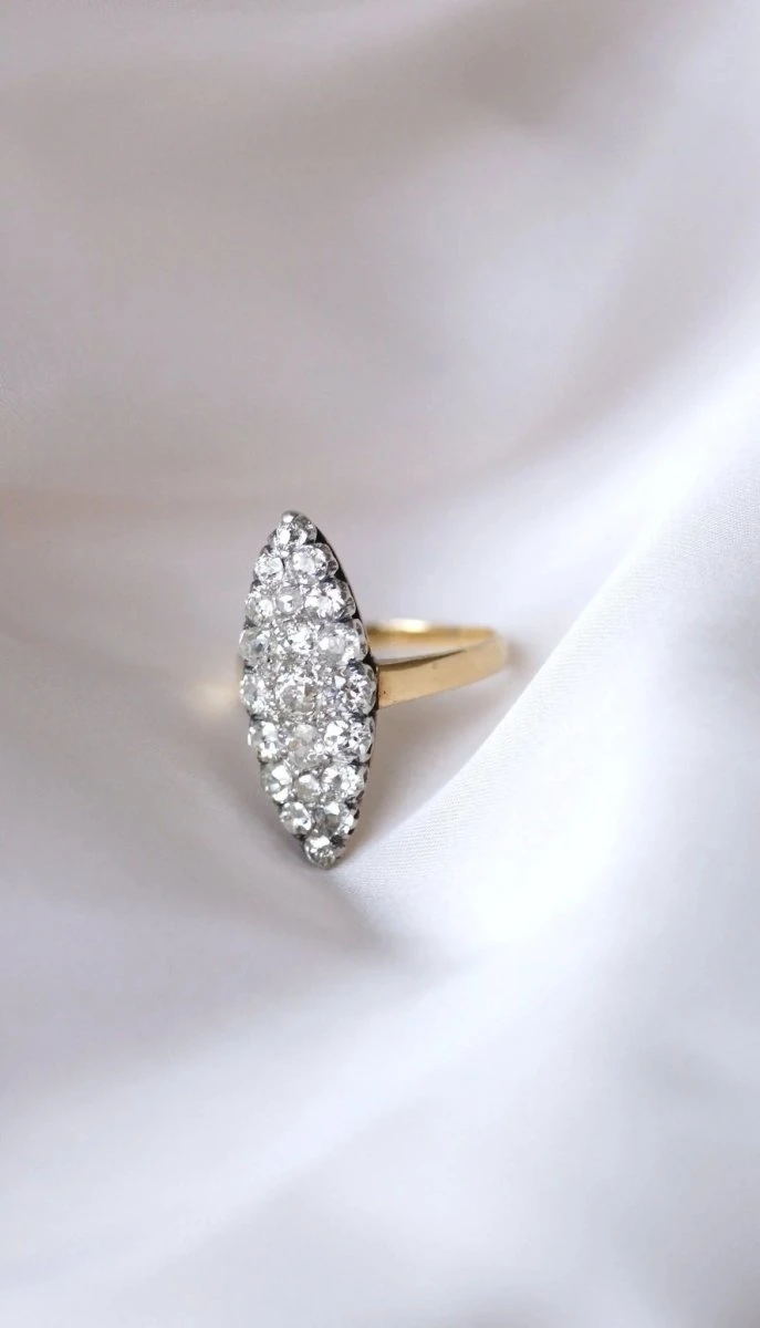 Bague Marquise Diamants Sur Or Et Platine 7 Bague Marquise Diamants Sur Or Et Platine – Image 7