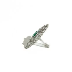 Bague Marquise En Platine, émeraude Et Diamants -Castafiore Boutique bague marquise en platine emeraude et diamants 961766