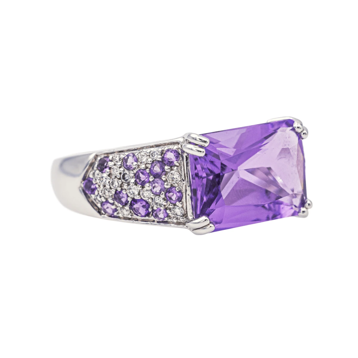 Bague MAUBOUSSIN "Ma Princesse D'amour" En Or Blanc Et Améthyste 6 Bague MAUBOUSSIN "Ma Princesse D'amour" En Or Blanc Et Améthyste – Image 6