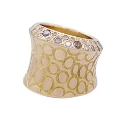 Miller Bague Pomellato, "Cocco", Or Rose, Diamant Bruns.