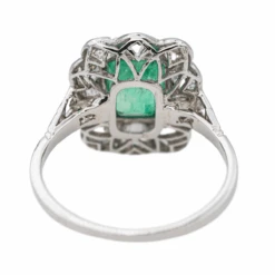 Bague Pompadour En Platine Et émeraude 11 Bague Pompadour En Platine Et émeraude -Castafiore Boutique bague pompadour en platine et emeraude 803195