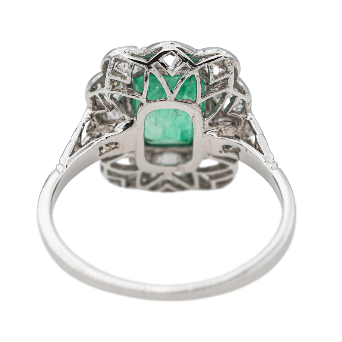 Bague Pompadour En Platine Et émeraude 5 Bague Pompadour En Platine Et émeraude – Image 5