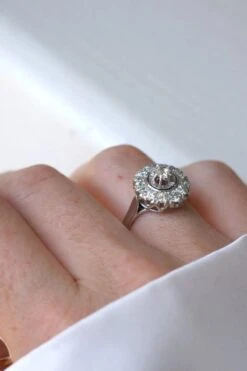 Bague Ronde Cible Art Déco Diamants -Castafiore Boutique bague ronde cible art deco diamants 587244