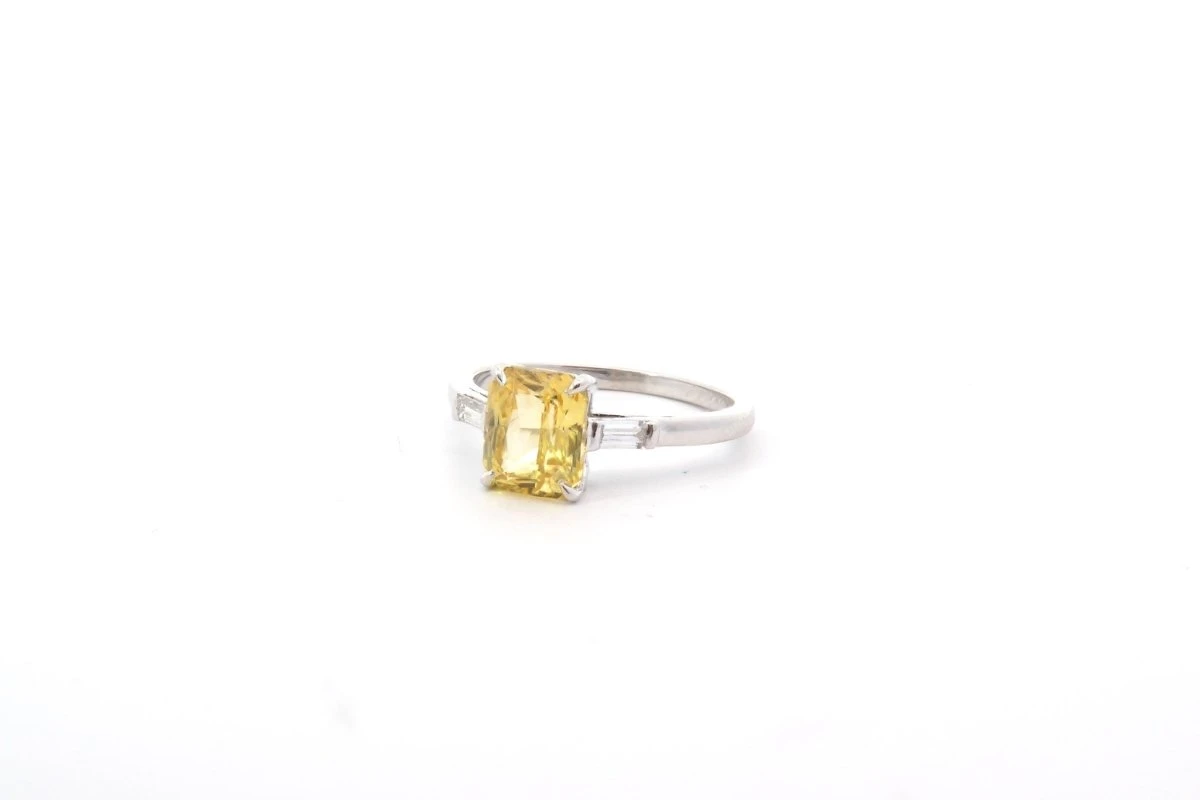 Bague Saphir Jaune Et Diamants En Platine 3 Bague Saphir Jaune Et Diamants En Platine – Image 3