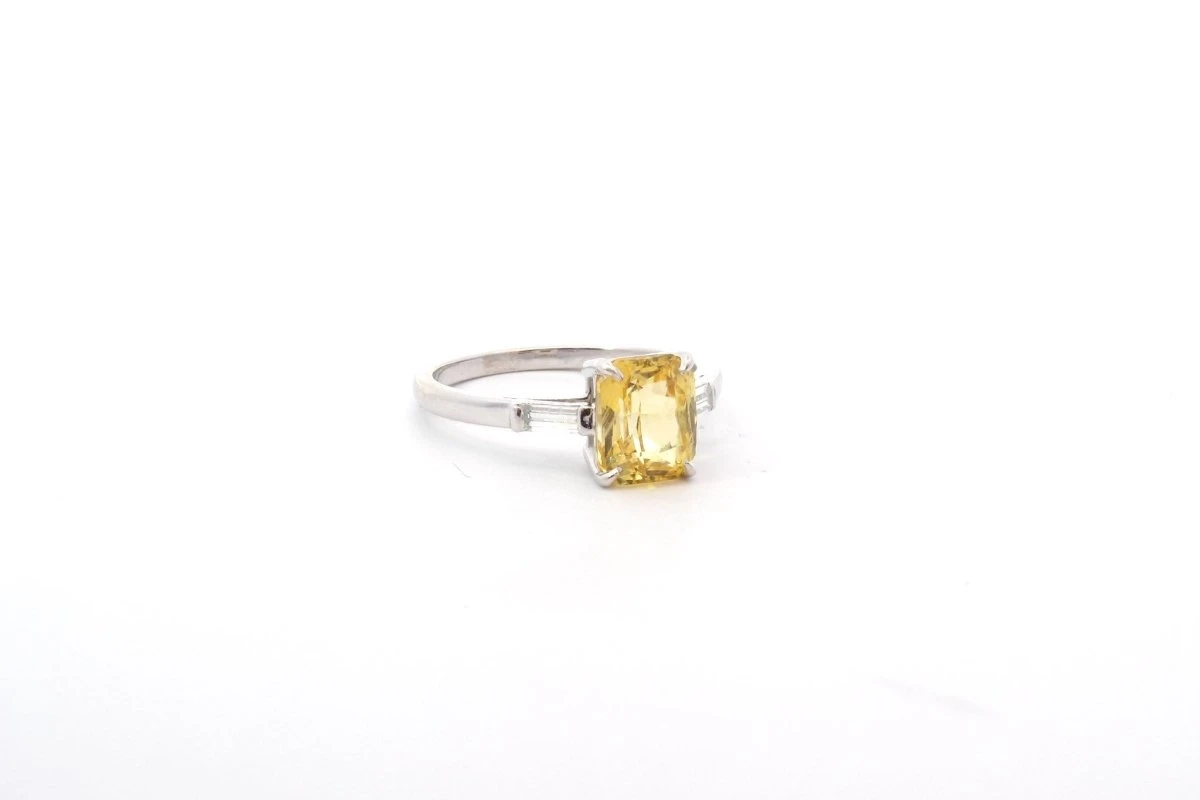 Bague Saphir Jaune Et Diamants En Platine 4 Bague Saphir Jaune Et Diamants En Platine – Image 4