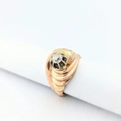 Bague Tourbillon En Or Rose Et Diamant -Castafiore Boutique bague tourbillon en or rose et diamant 860531