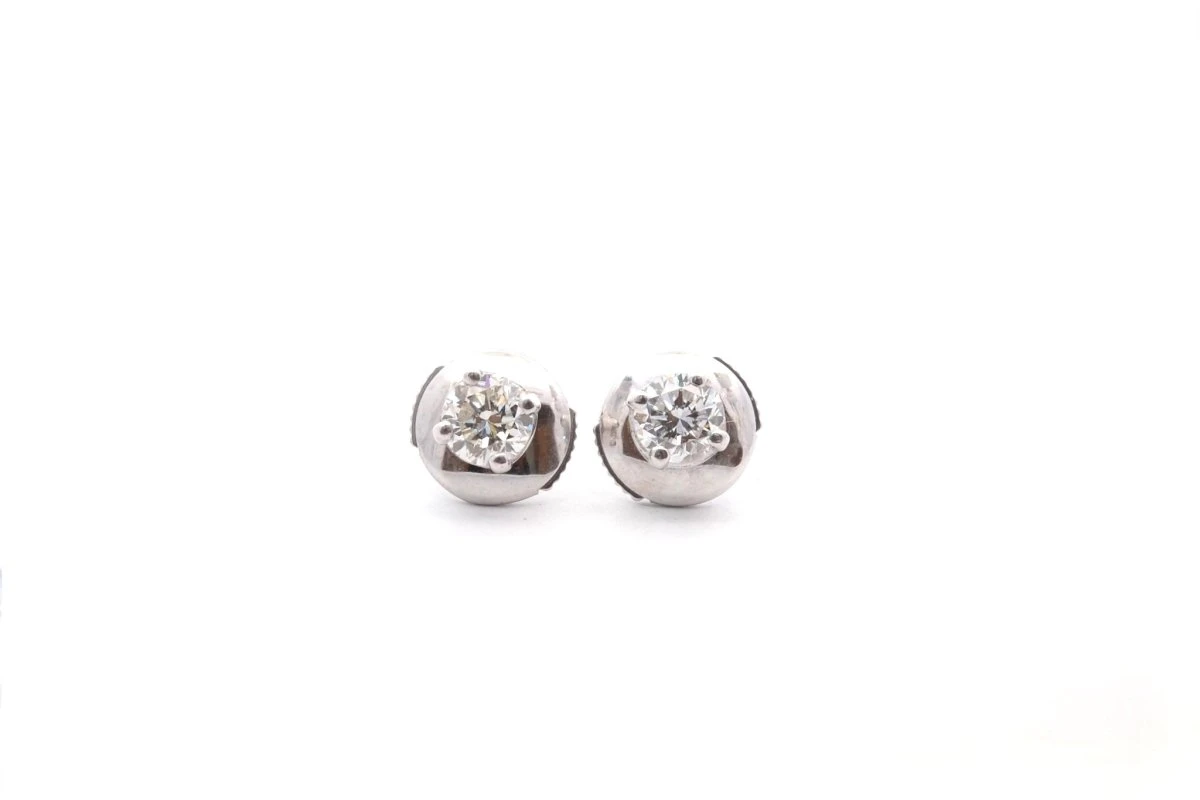 Boucle D'oreille Puces Diamants En Or 1 Boucle D'oreille Puces Diamants En Or
