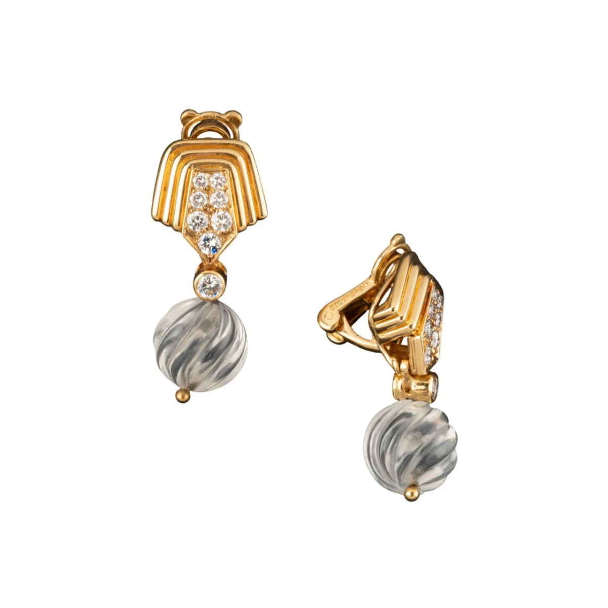 Boucles D'oreilles Boucheron Pendantes En Or Jaune, Perle Et Diamants 2 Boucles D'oreilles Boucheron Pendantes En Or Jaune, Perle Et Diamants – Image 2