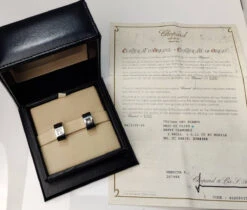 Boucles D'oreilles CHOPARD En Or Blanc Et Diamants -Castafiore Boutique boucles doreilles chopard en or blanc et diamants 382383