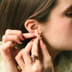 Boucles D'oreilles Clip BULGARI Coeurs En Or Jaune, Péridot Et Citrine 9 Boucles D'oreilles Clip BULGARI Coeurs En Or Jaune, Péridot Et Citrine -Castafiore Boutique boucles doreilles clip bulgari coeurs en or jaune peridot et citrine 407224