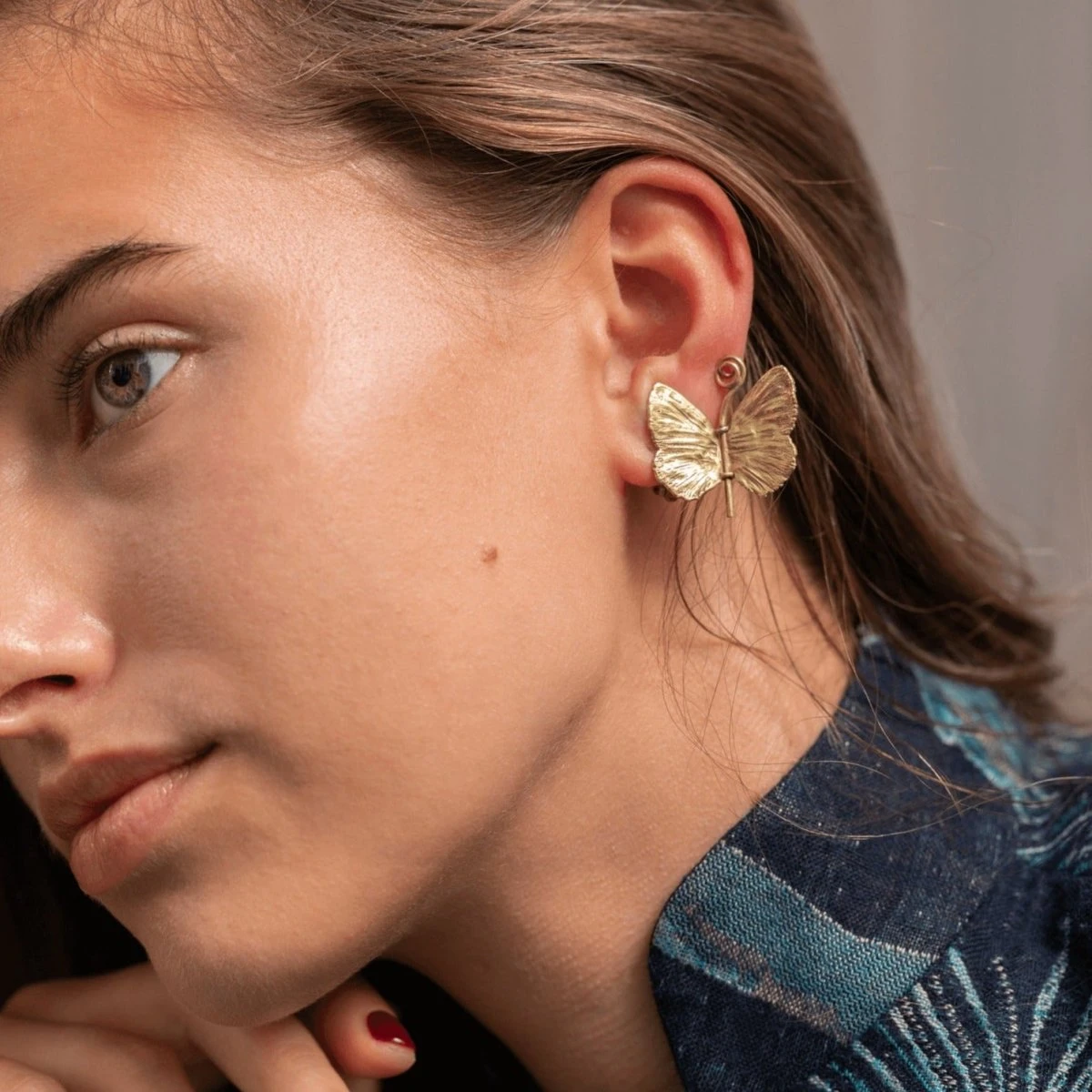 Boucles D'oreilles Clip CLAUDE LALANNE "Papillons" En Bronze Doré 2 Boucles D'oreilles Clip CLAUDE LALANNE "Papillons" En Bronze Doré – Image 2