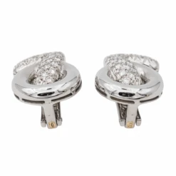 Boucles D'oreilles Clip En Or Blanc Et Diamants -Castafiore Boutique boucles doreilles clip en or blanc et diamants 736625