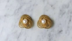 Boucles D'Oreilles Clip Gubelin Or Torsadé Et Perles -Castafiore Boutique boucles doreilles clip gubelin or torsade et perles 325511