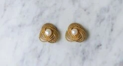 Boucles D'Oreilles Clip Gubelin Or Torsadé Et Perles -Castafiore Boutique boucles doreilles clip gubelin or torsade et perles 815014