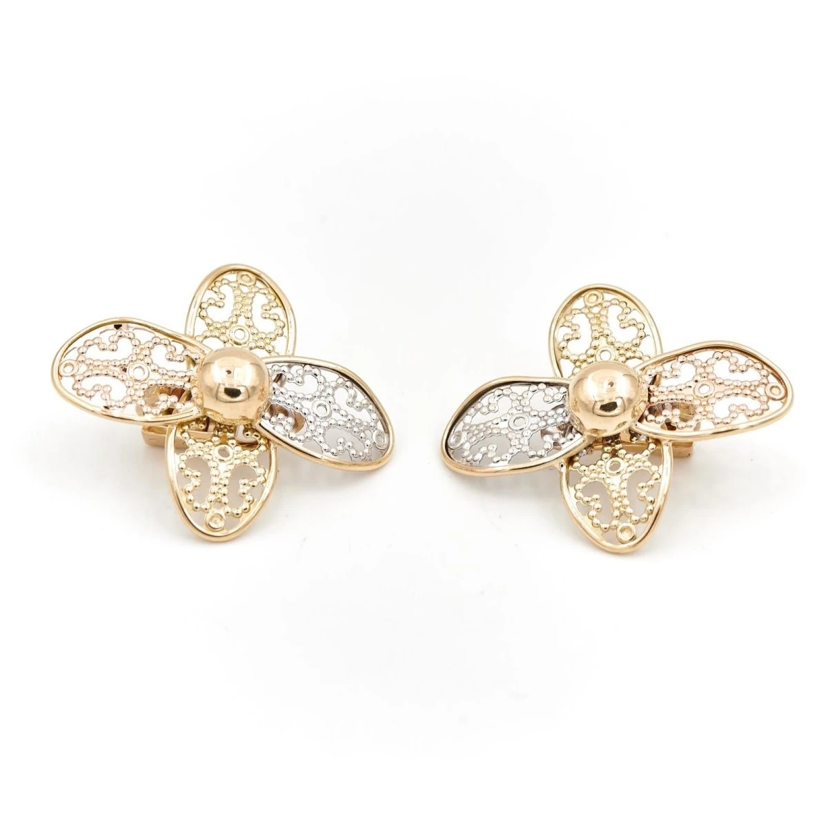 Boucles D'oreilles Clips Fleur Filigrane En 3 Ors 3 Boucles D'oreilles Clips Fleur Filigrane En 3 Ors – Image 3