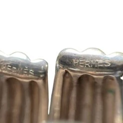 Boucles D'oreilles Clips HERMÈS En Argent -Castafiore Boutique boucles doreilles clips hermes en argent 581386