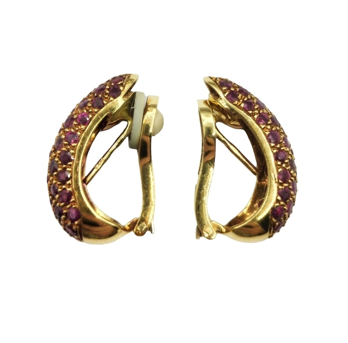 Boucles D'oreilles Clips Demi-Créoles En Or Jaune Pavées De Rubis 3 Boucles D'oreilles Clips Demi-Créoles En Or Jaune Pavées De Rubis – Image 3