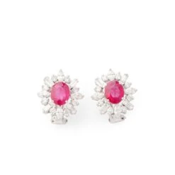 Boucles D'oreilles Clou Marguerite En Or Blanc, Rubis Et Diamants